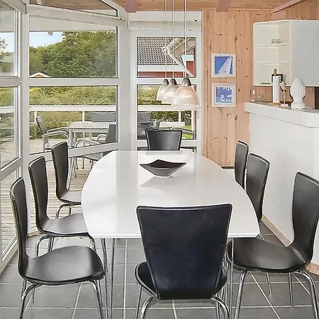 Hvedemarken Vi * Sjolund