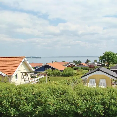 Awesome In Sjolund With Wifi Casa de Férias Hejls